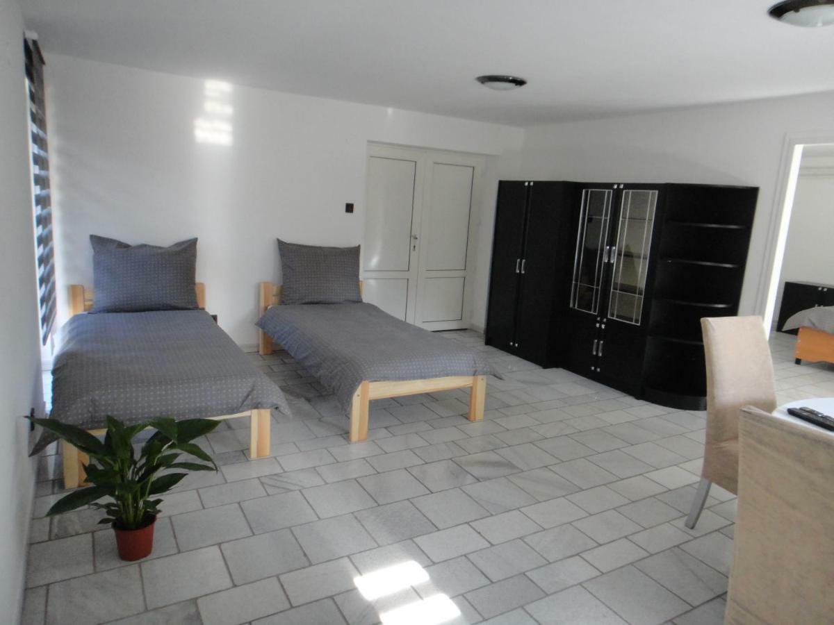 Apartmán Liliom Segedín Exteriér fotografie